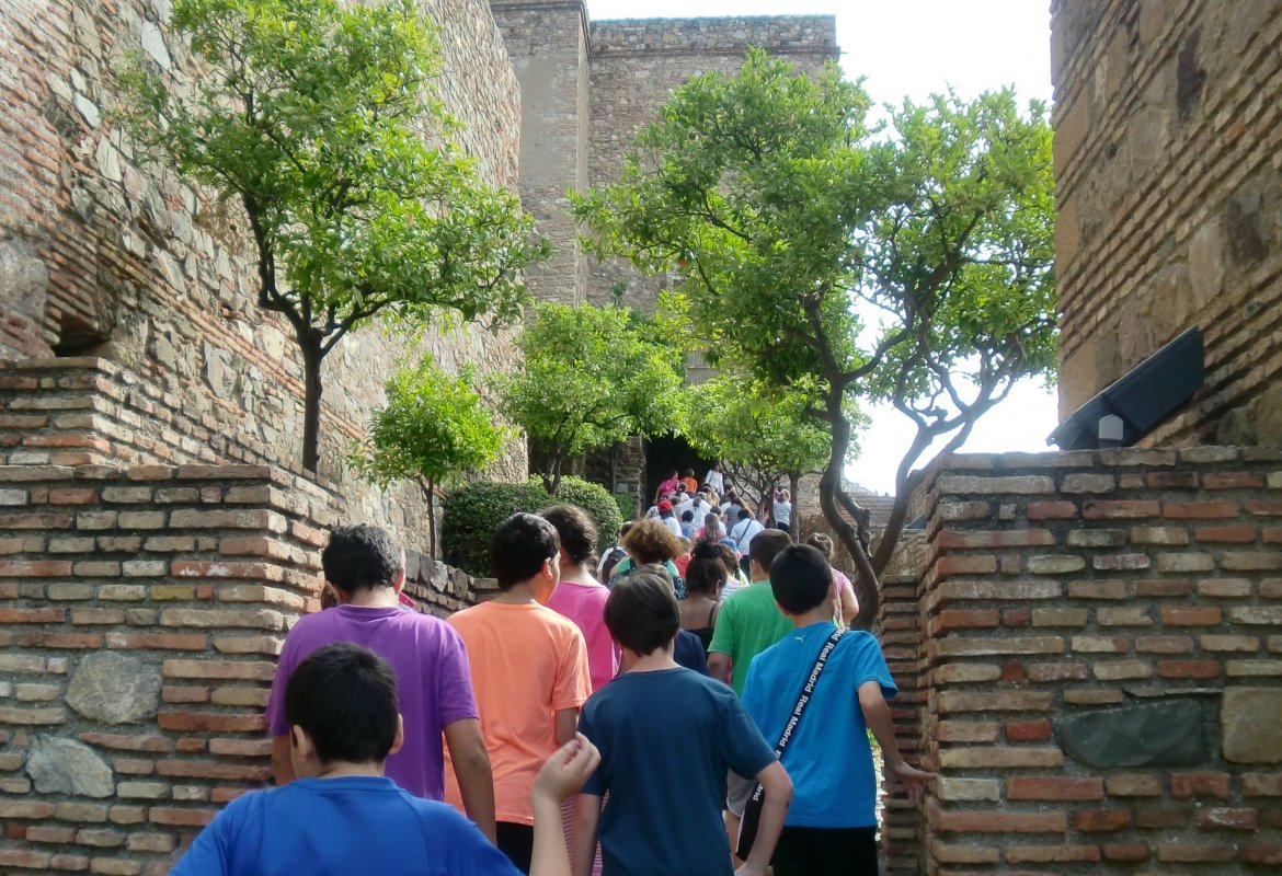 Visita a la Alcazaba de Málaga de los alumnos/as de Sexto